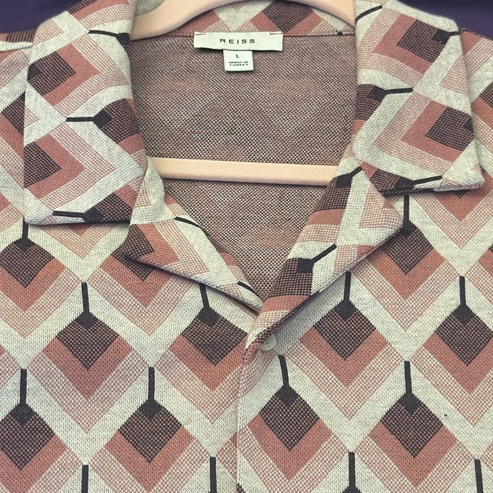 NWOT chevrones Reiss pink camp  shirt